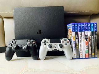 PS4 Slim (1TB)
