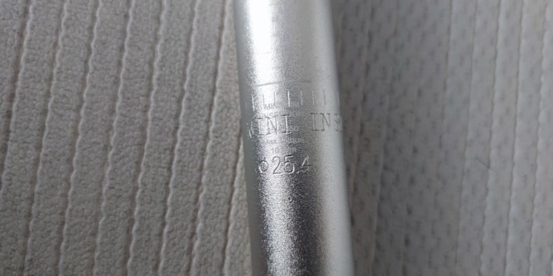 Seat Posts (Category: Parts & Accessories) located in Singapore. Submitted by ajbayu (Listing ID 1119083417, Image 2). Description: 25.4mm by 350mm long seatpost. Silver Toopre Brand. Bought d wrong size at $18.