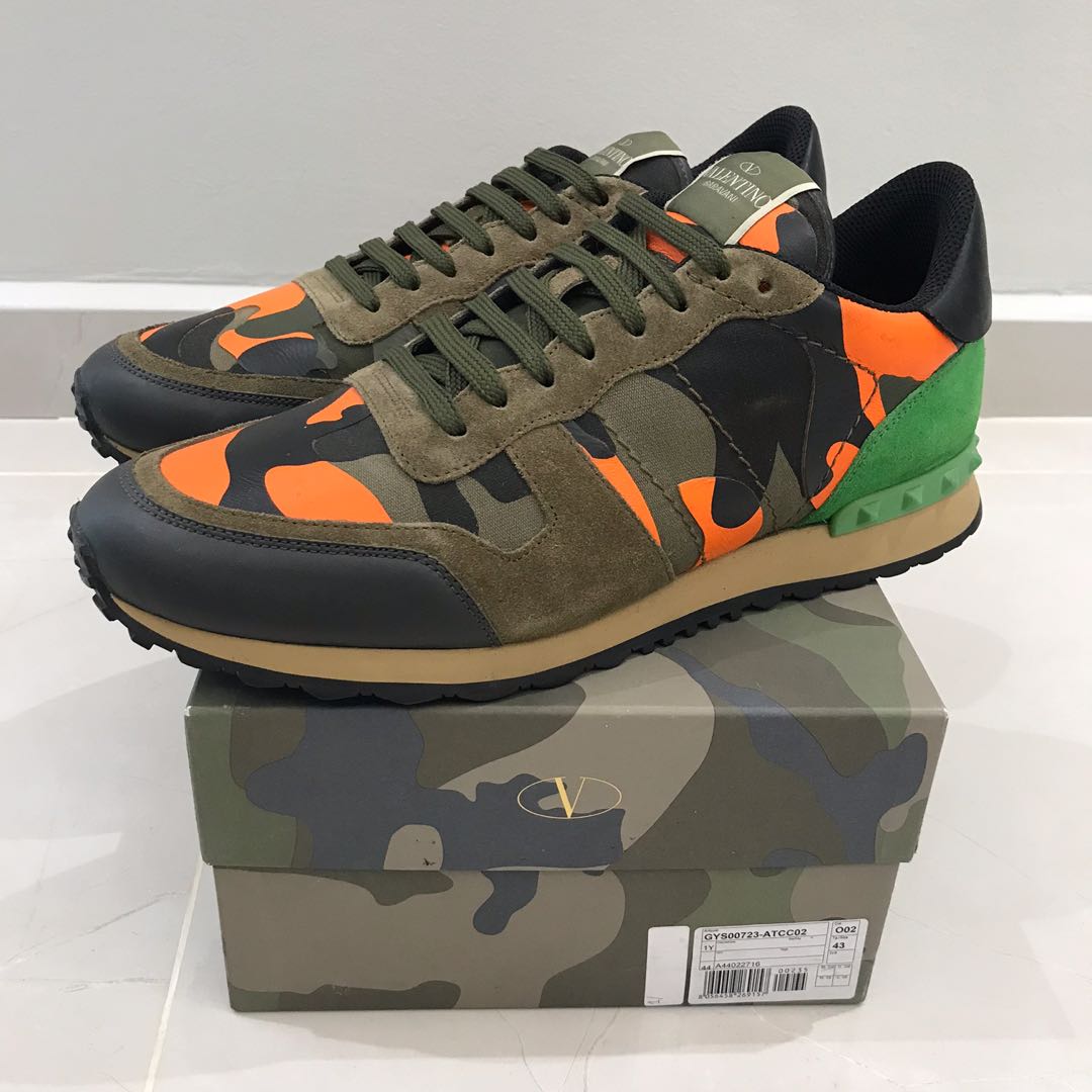 Do valentino rock runners fit true to size clearance