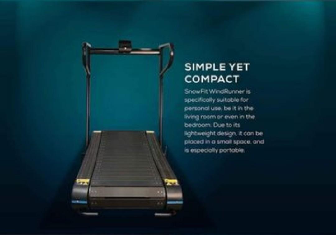 Snowfit windrunner hotsell