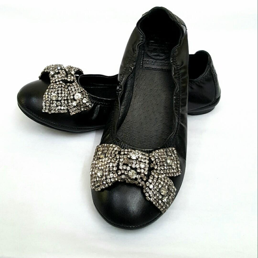 Tory Burch Black Leather Eddie Crystal Bow Ballet Flat Shoes, Women's  Fashion, Footwear, Flats on Carousell