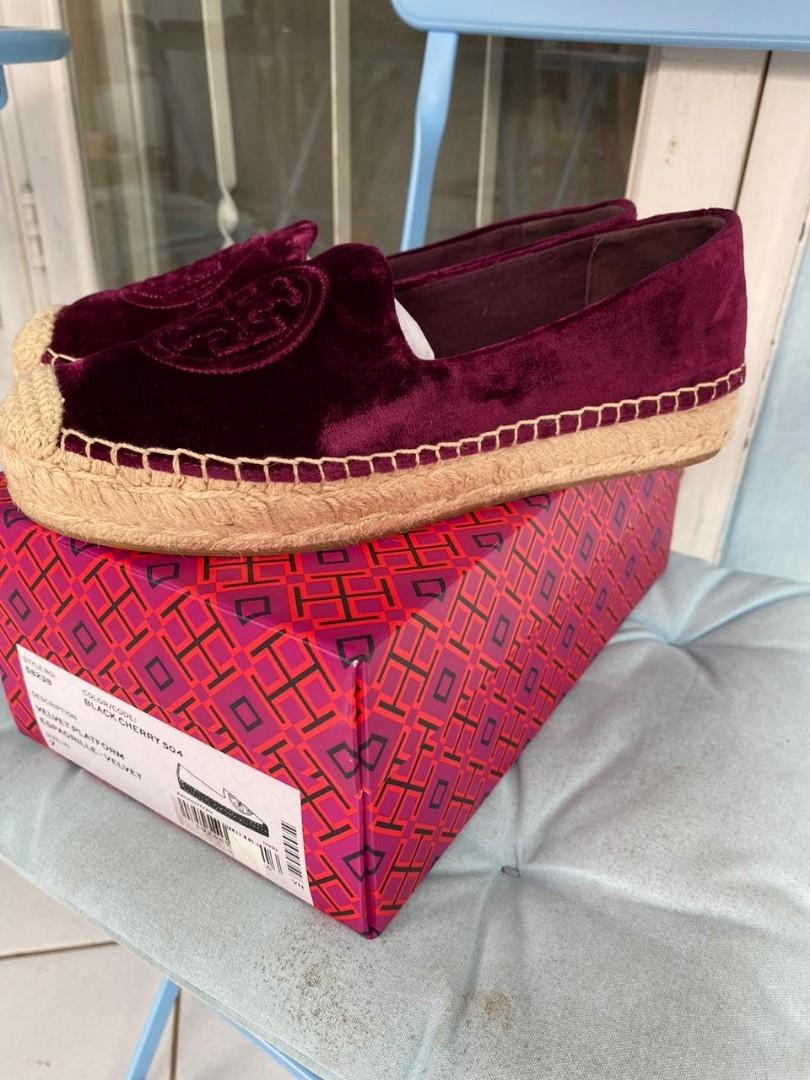 Tory burch velvet shoes store