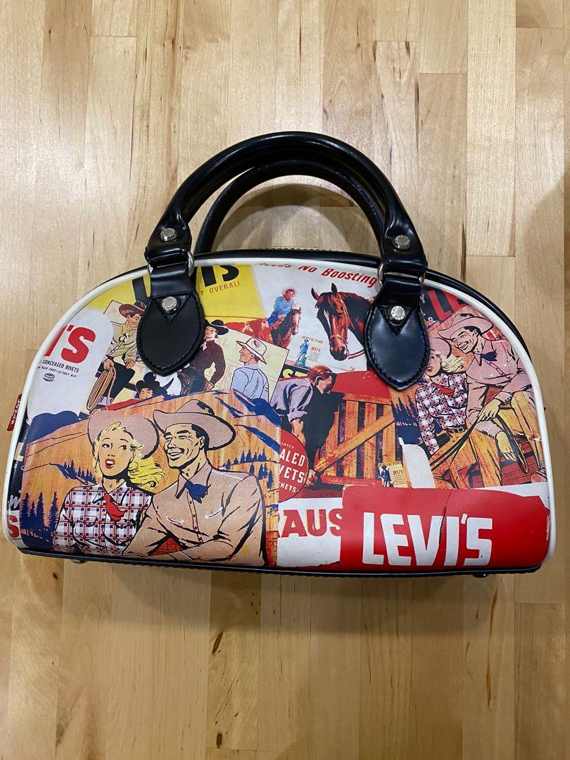 Vintage 90's Levi's Red Cowboy Handbag, Women's Fashion, Bags & Wallets,  Purses & Pouches on Carousell
