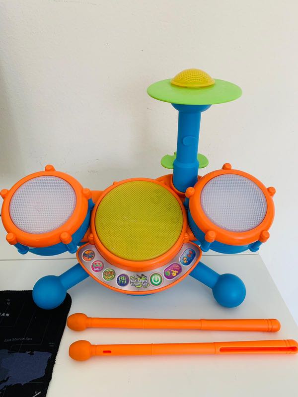 Vtech kids beat drum set