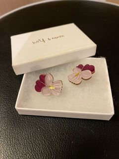 （分類：）位於 。 由 chauchub 提交（商品編號 1119144904，圖片 1）。簡介： 。
