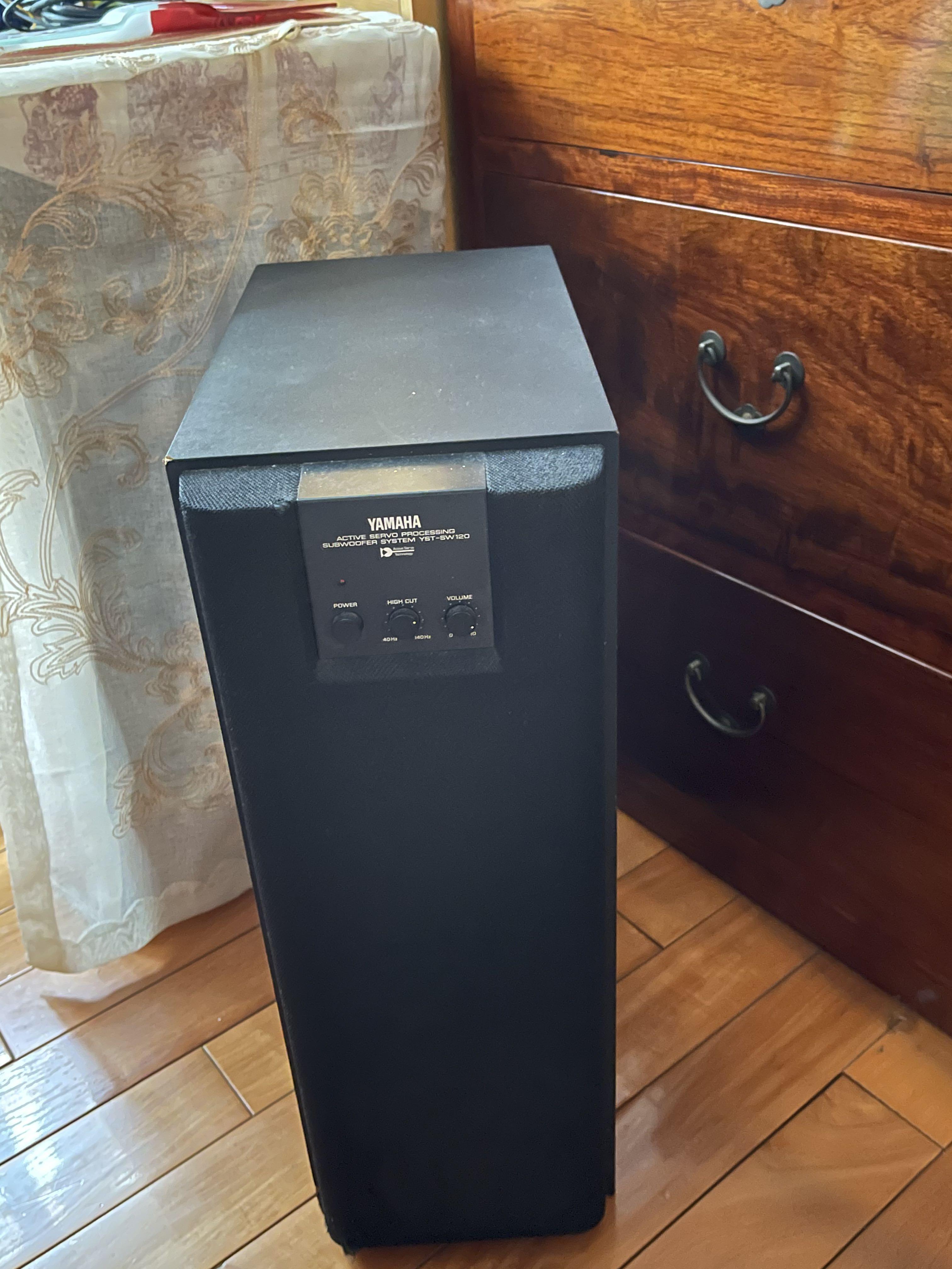 YAMAHA YSTSW120 SUBWOOFER, 音響器材, Soundbar、揚聲器、藍牙喇叭、耳擴 Carousell