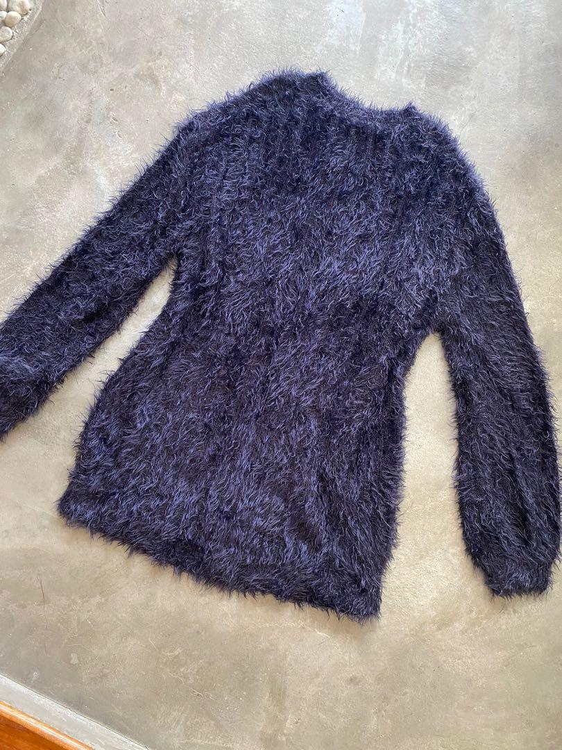 Zara Fluffy Feather like pullover Women s Fashion Coats Jackets