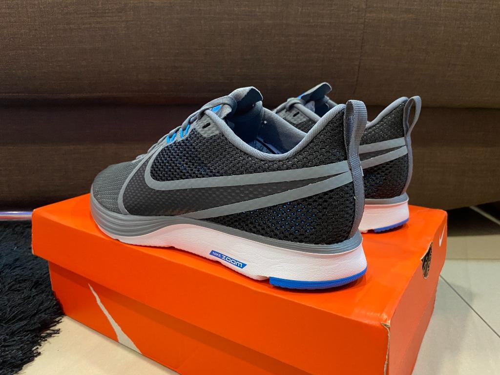 Zoom strike clearance 2 running shoe
