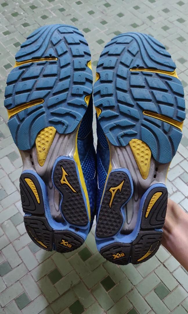 Mizuno wave amulet 4 discount