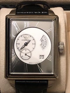 （分類：）位於 。 由 jcwatch007 提交（商品編號 1119374462，圖片 1）。簡介： 。