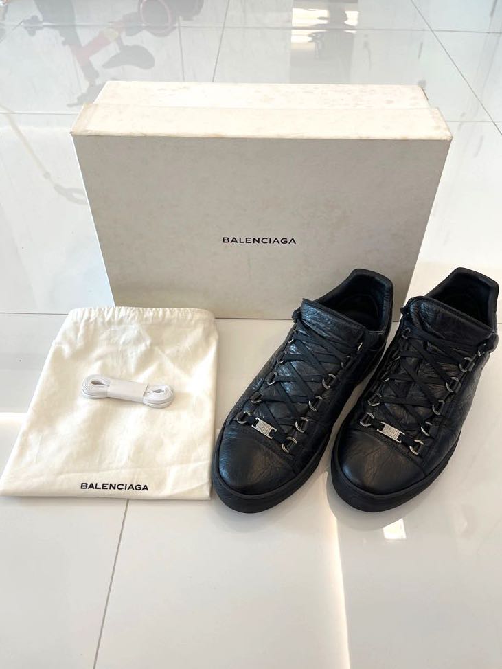 BALENCIAGA Black Textured Leather Low Top Arena Sneakers Sz 6  eBay