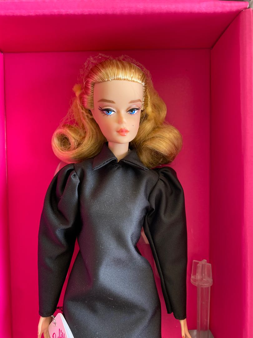 Best in on sale black silkstone barbie