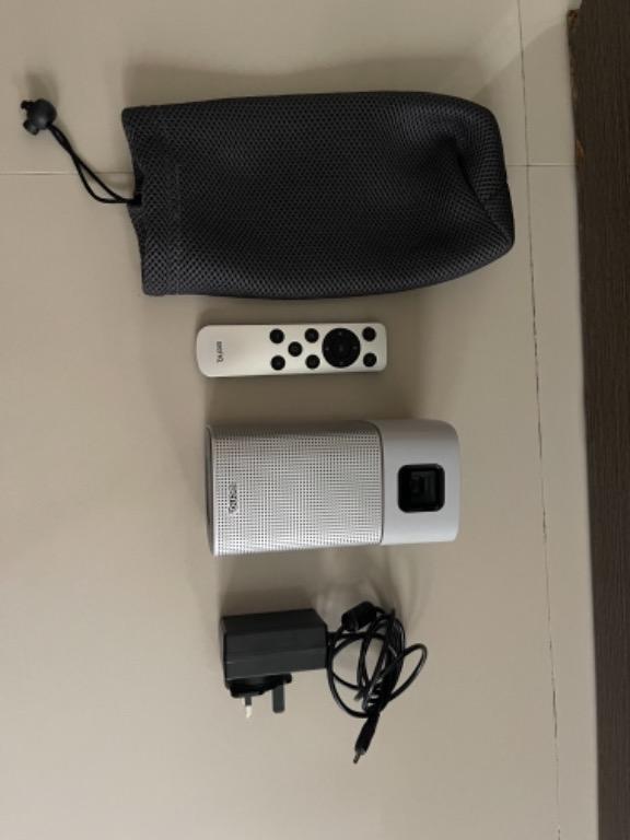 BENQ PORTABLE PROJECTOR (Category: Projectors) located in Mandaluyong City. Submitted by onincab (Listing ID 1119377420, Image 3). Description: BENQ PORTABLE PROJECTOR. HINDI MASYADO NAGAMET. MAKINIS NA MAKINIS.