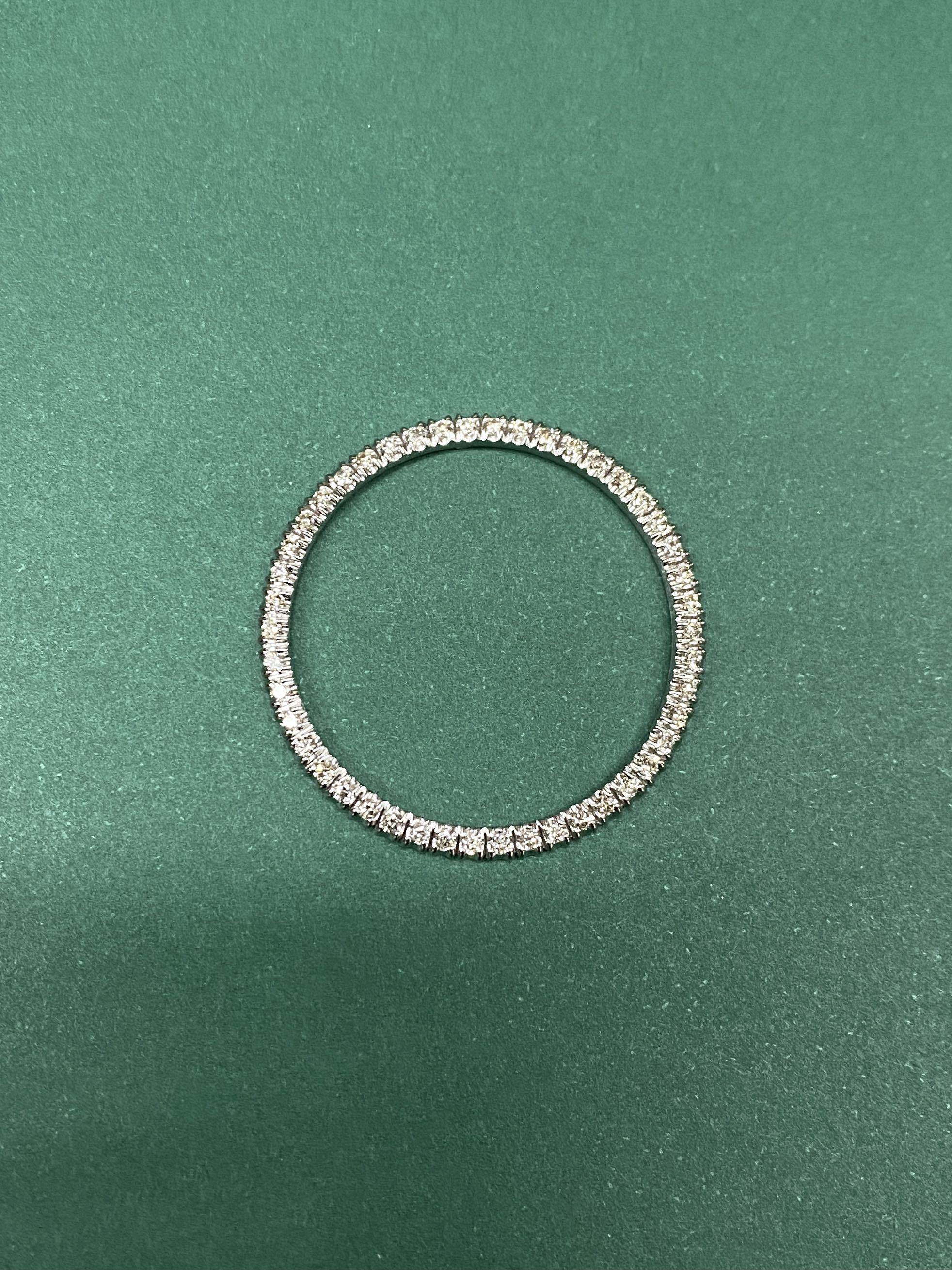 Aftermarket diamond bezel for hotsell rolex