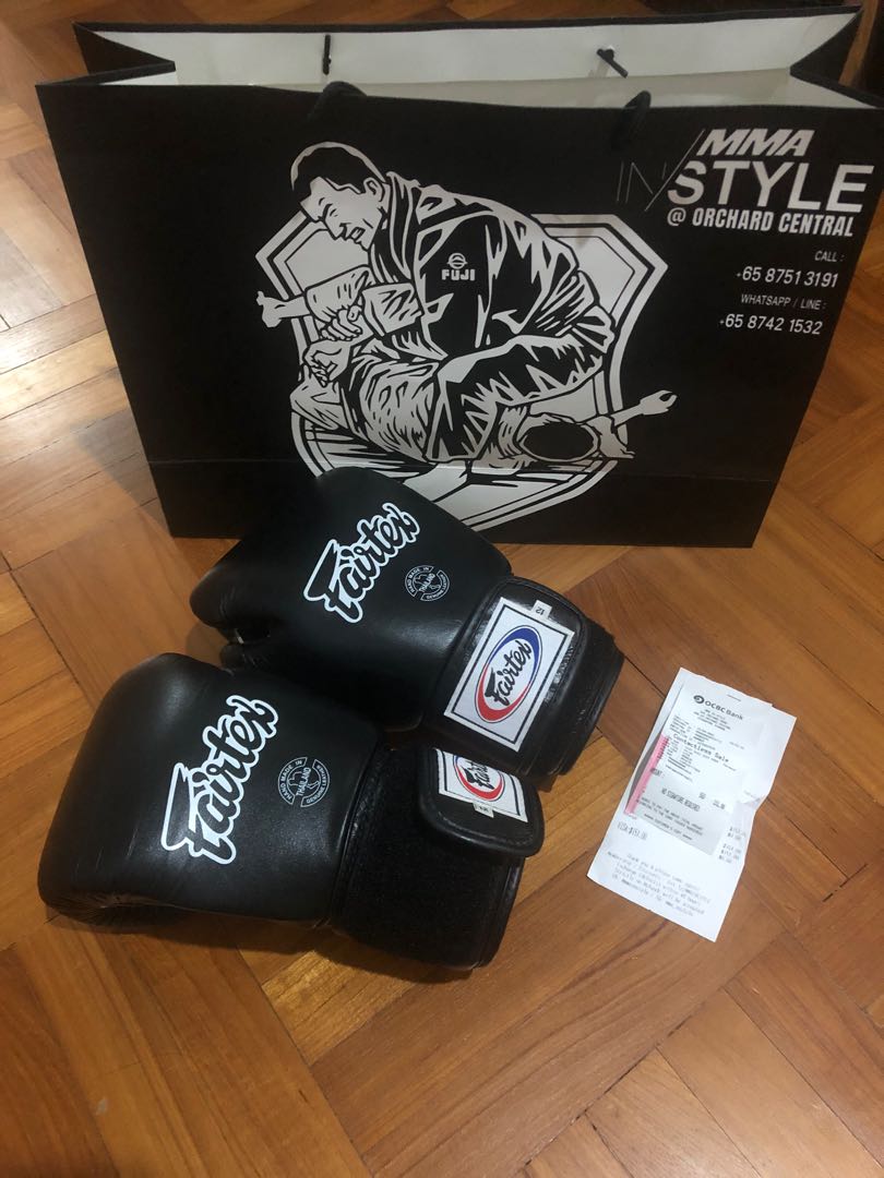 Fairtex Boxing Gloves, Sports Equipment, Exercise & Fitness, Toning