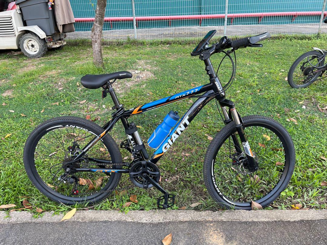 Giant atx 777 mountain sale bike