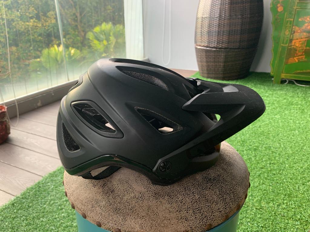 Giro montaro matte black hypnotic hot sale
