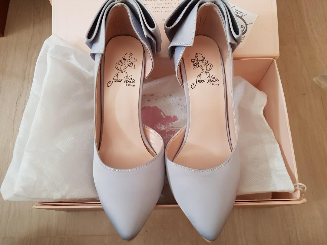 White shoes for ladies heels top