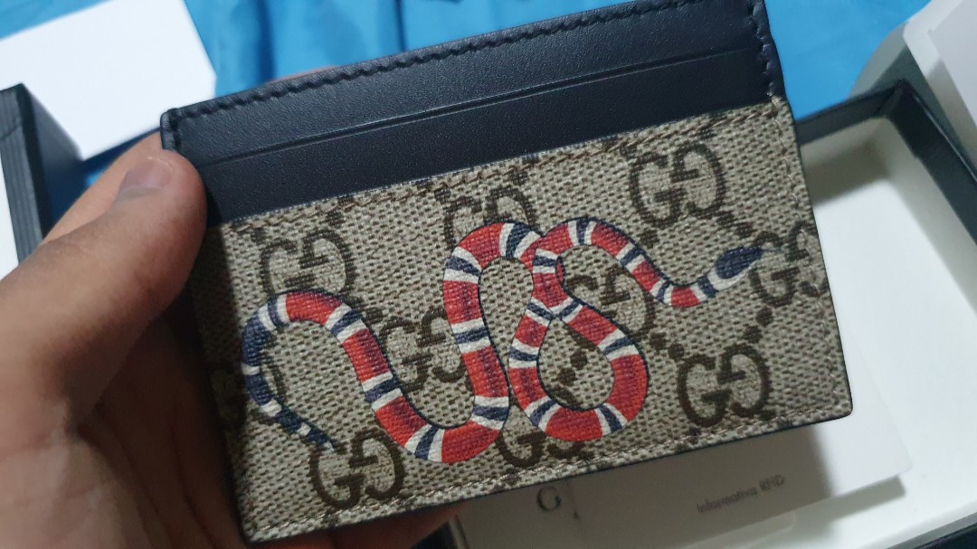 Gucci Snake Supreme GG Cardholder Men s Fashion Watches