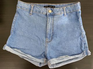 (Category: ) located in . Submitted by hobby.conch (Listing ID 1119237344, Image 1). Description: .