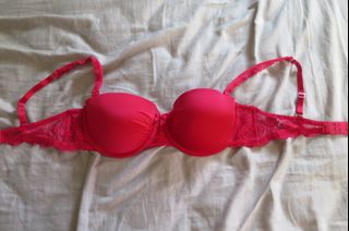 (Category: ) located in . Submitted by pink141 (Listing ID 1119217435, Image 1). Description: .