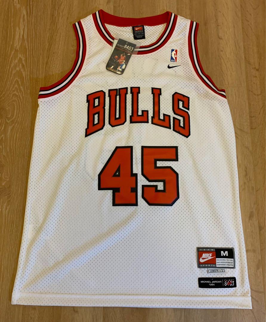 Vintage NIKE 8403 Chicago Bulls #45 MICHAEL JORDAN Red Jersey Small S Last  Dance