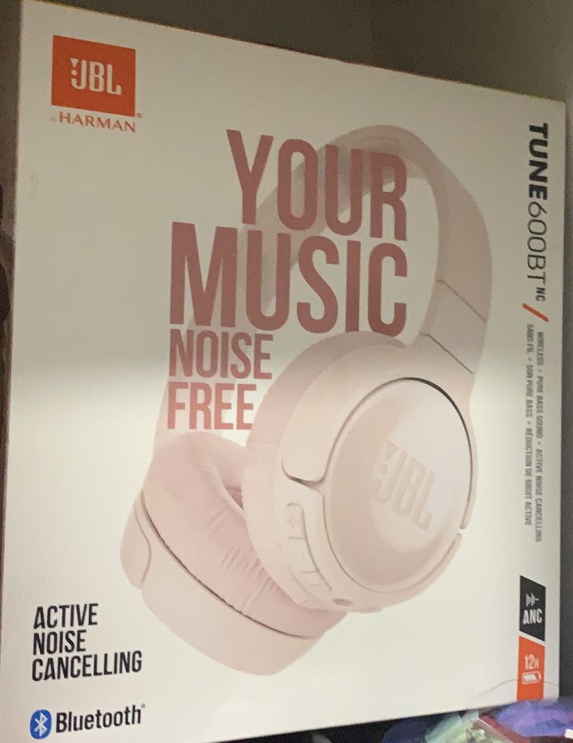 JBL Tune 600BT, Audio, Headphones \u0026 Headsets on Carousell