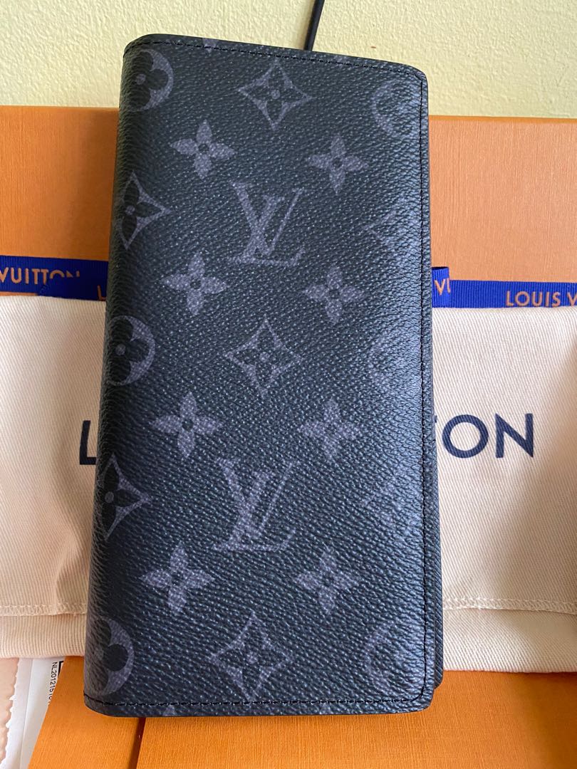 LV long wallet, Men's Fashion, Watches & Accessories, Wallets & Card