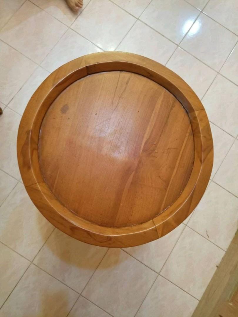 MEJA PERHIASAN JATI BULAT, Furniture & Home Living, Furniture, Sofas on