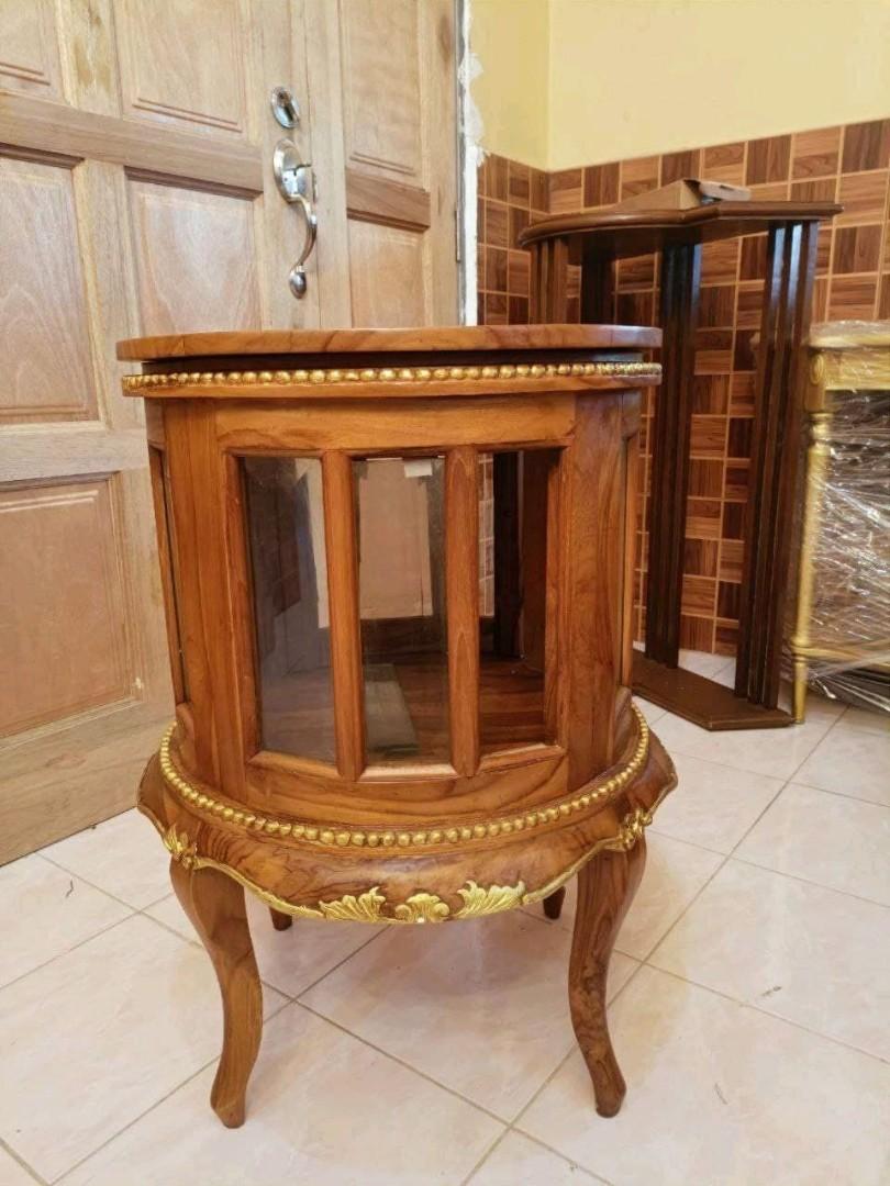 MEJA PERHIASAN JATI BULAT, Furniture & Home Living, Furniture, Sofas on