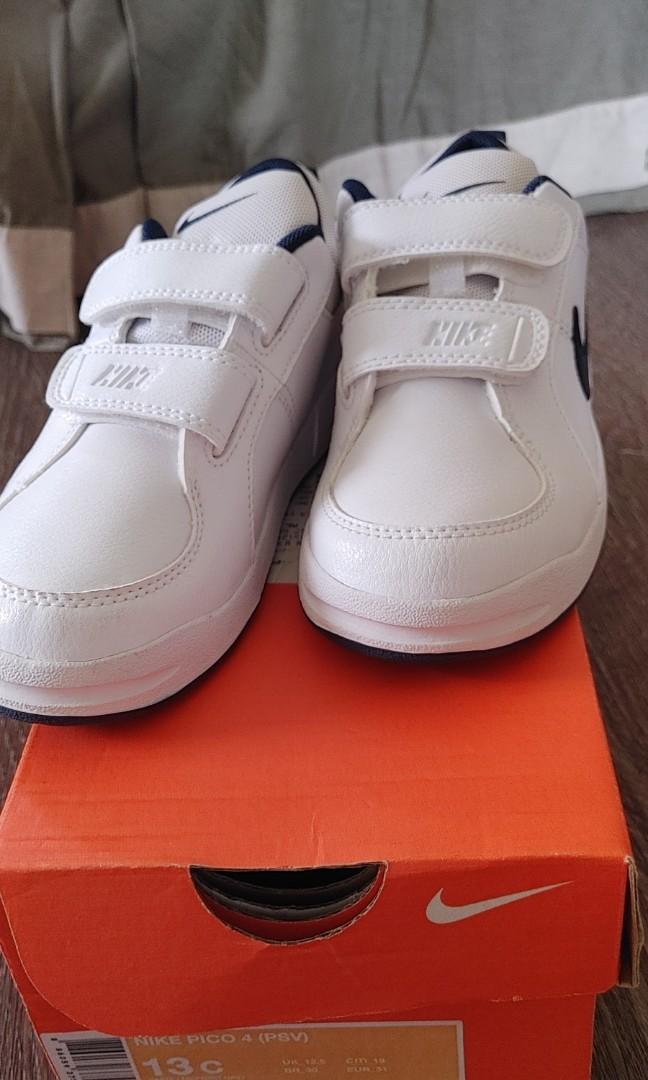 Nike pico 4 v junior boys trainers 2025
