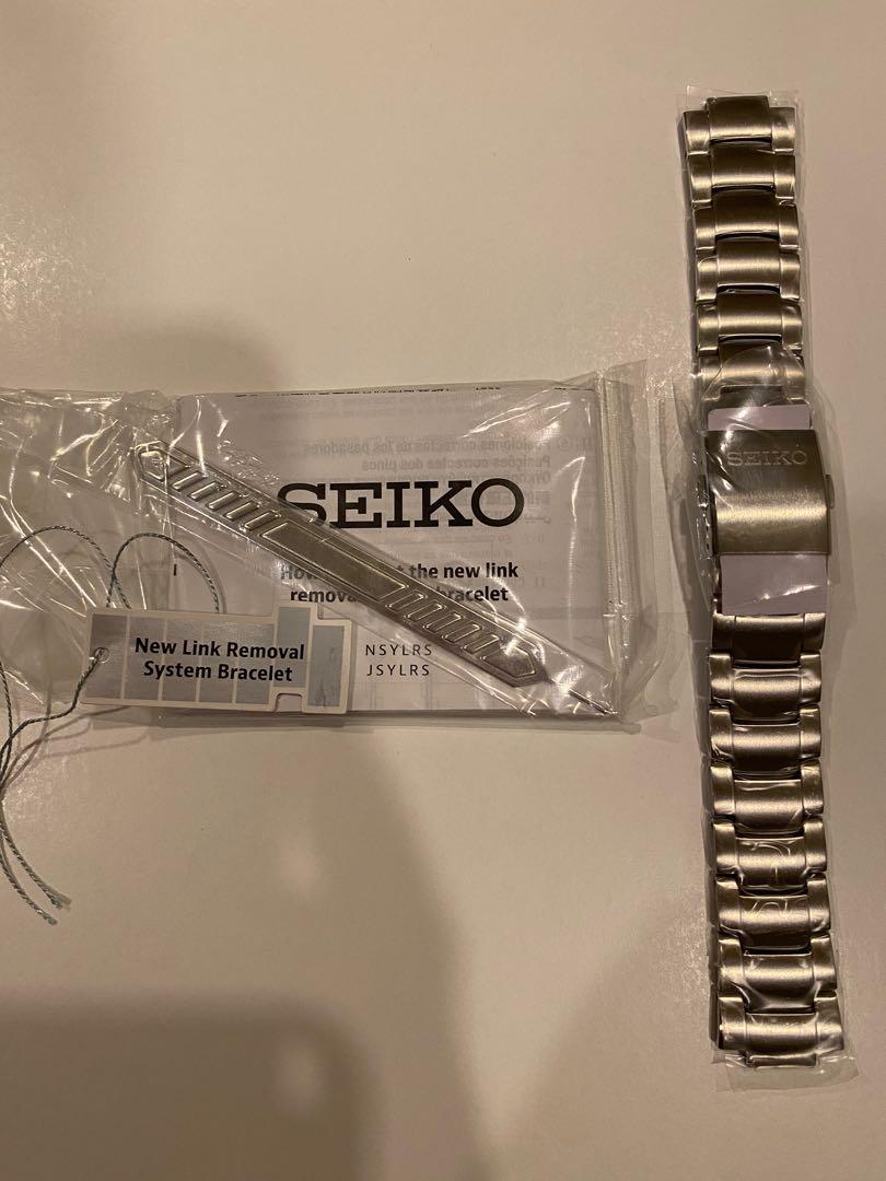 Seiko original 20mm metal solid bracelet, Men's Fashion, Watches &  Accessories, Watches on Carousell