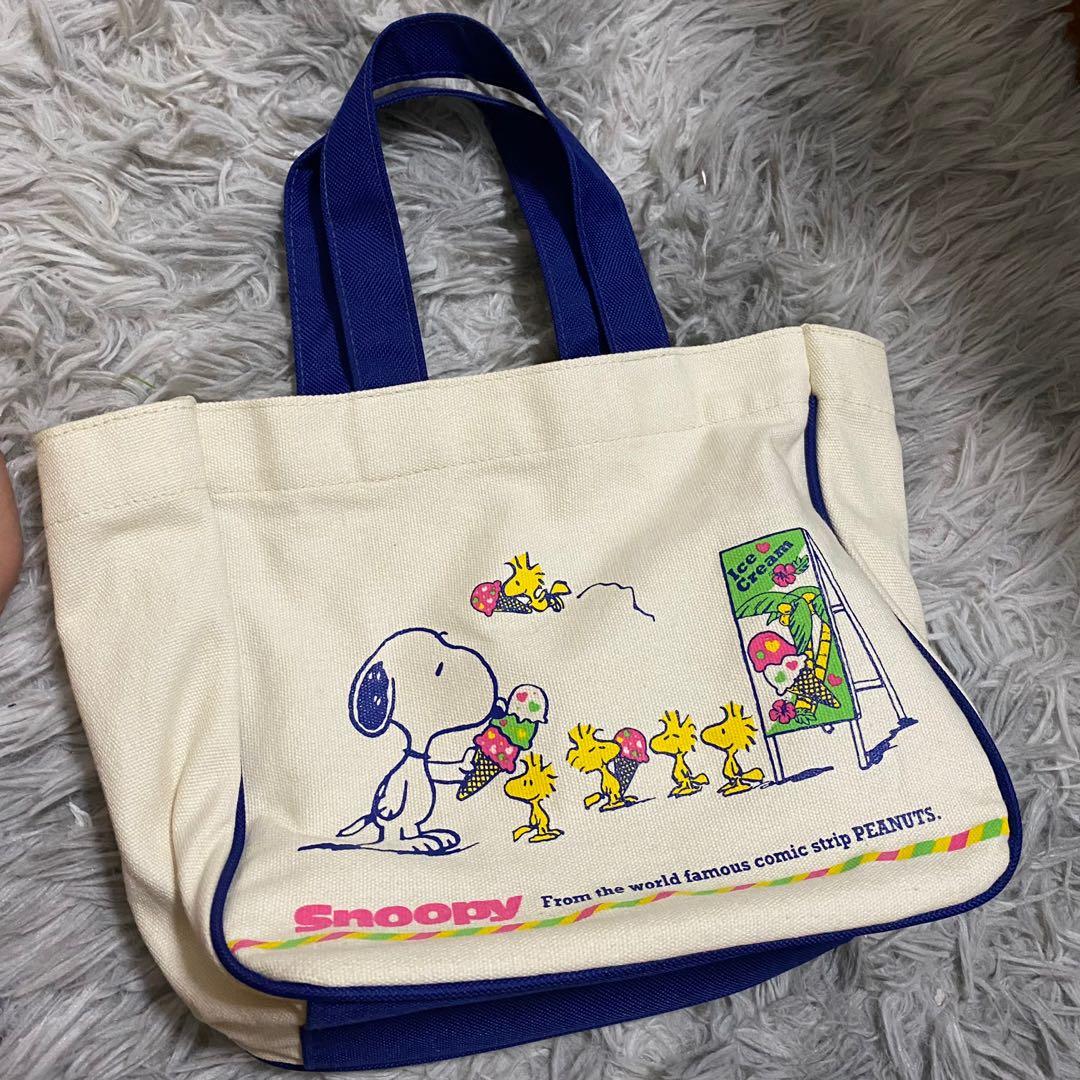 Snoopy lunch box carrier/tote bag, Women's Fashion, Bags & Wallets