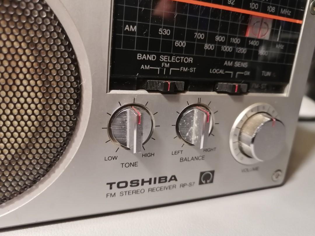 Vintage Toshiba FM Stereo Receiver RP-S7 (Mini Radio), Audio, Portable ...