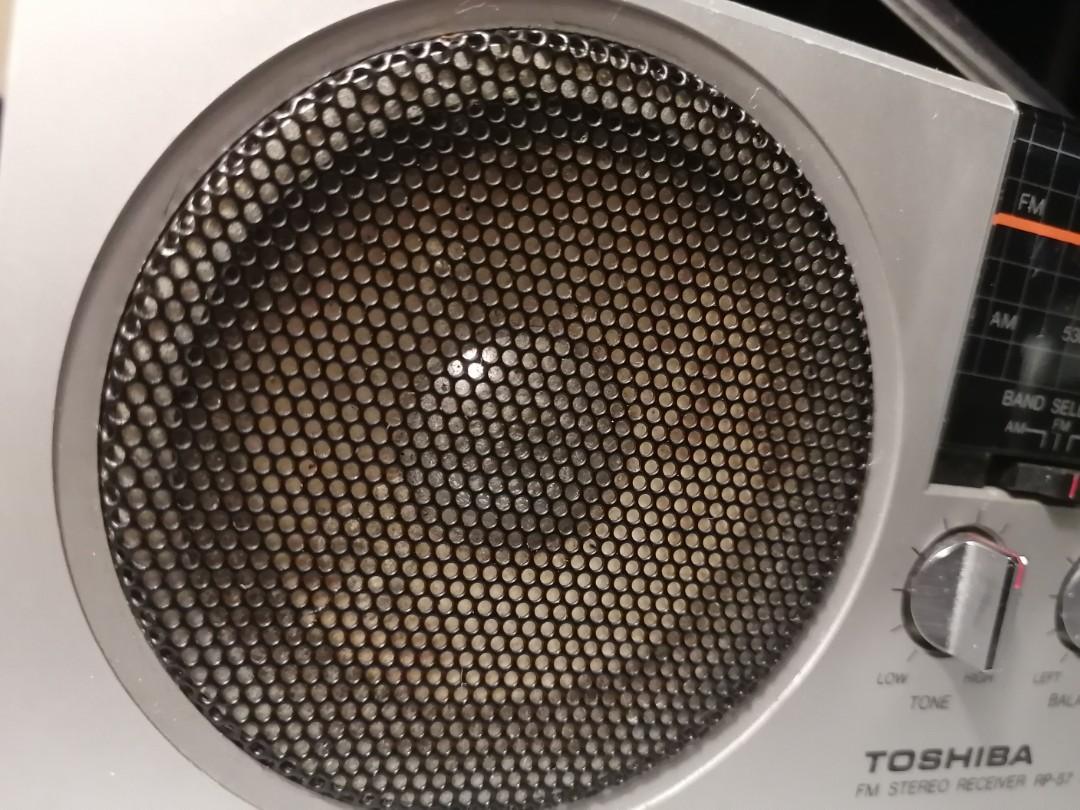 Vintage Toshiba FM Stereo Receiver RP-S7 (Mini Radio), Audio, Portable  Music Players on Carousell