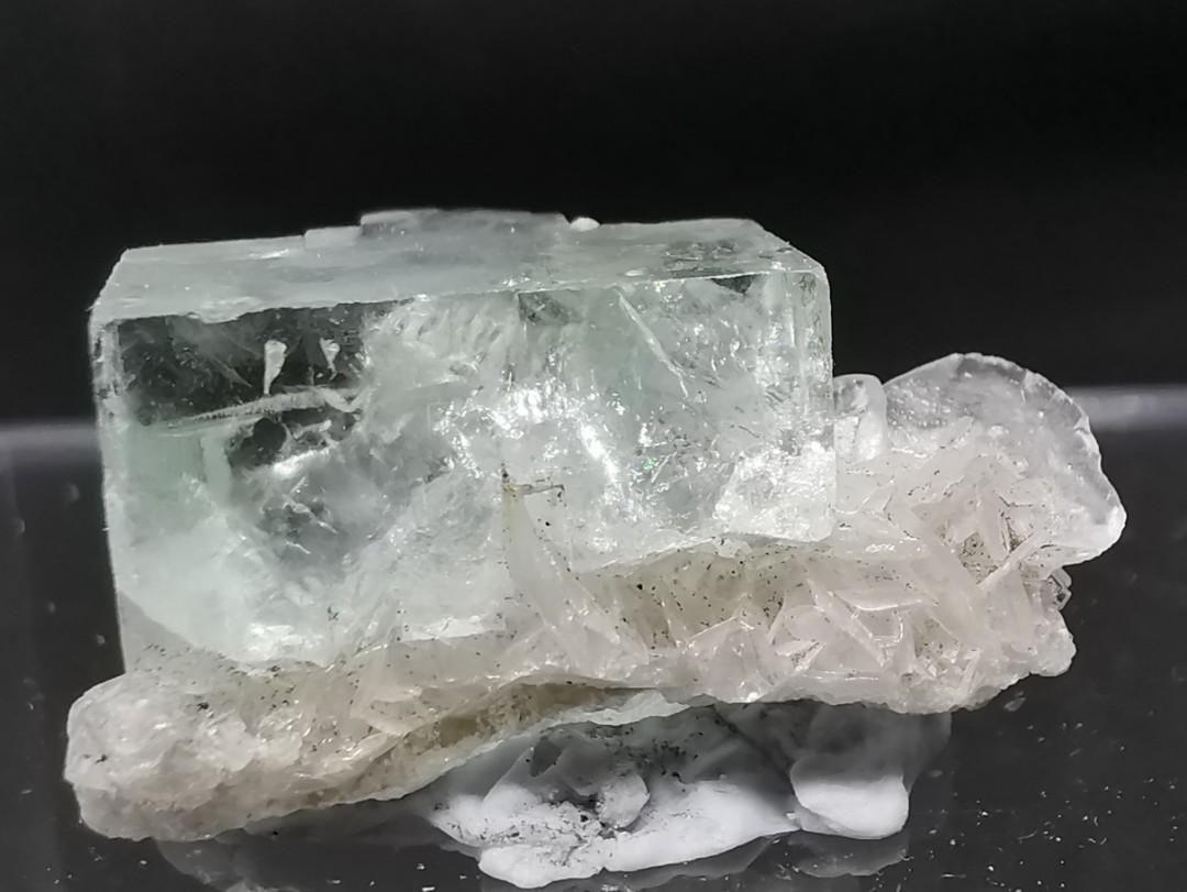 香花嶺螢石 Xianghualing Fluorite 其他 其他 Carousell