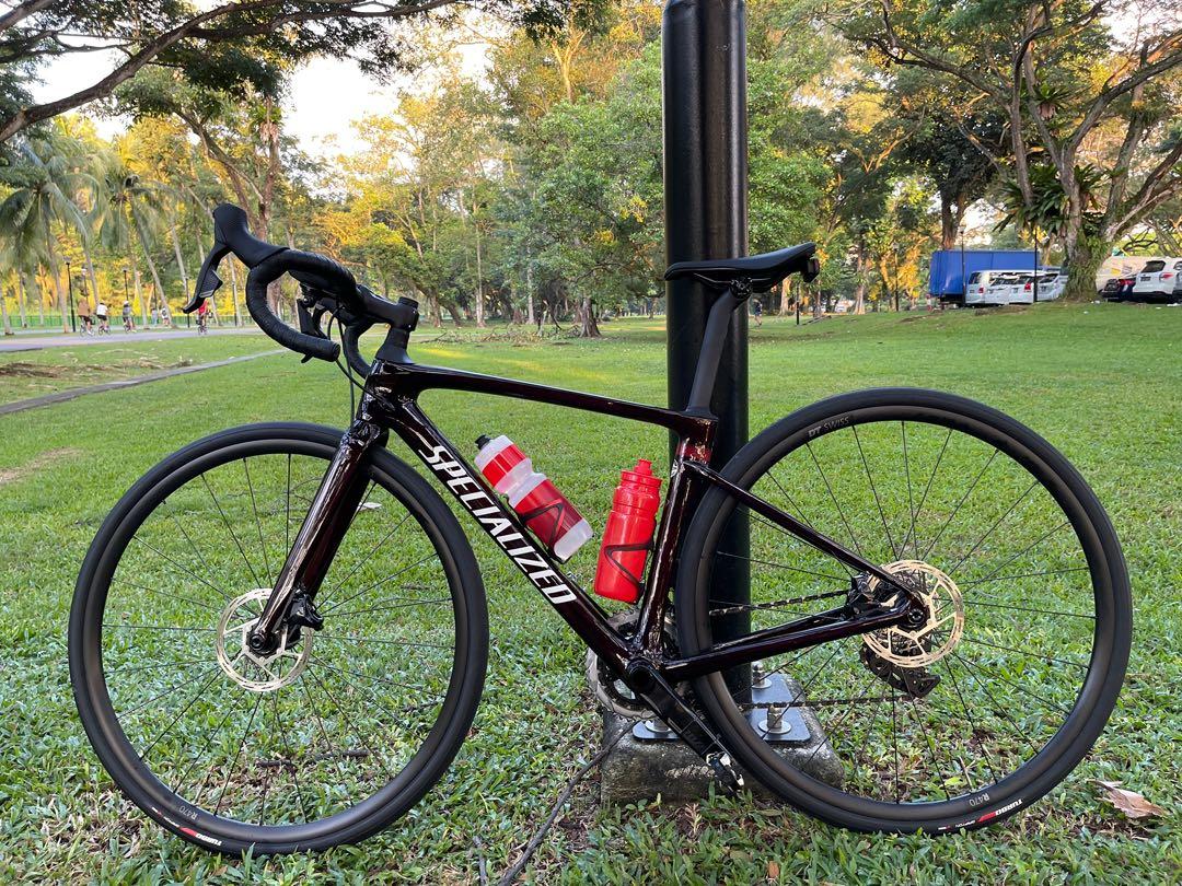 2022 Specialized Roubaix Comp Rival AXS Size 49 Sports Equipment