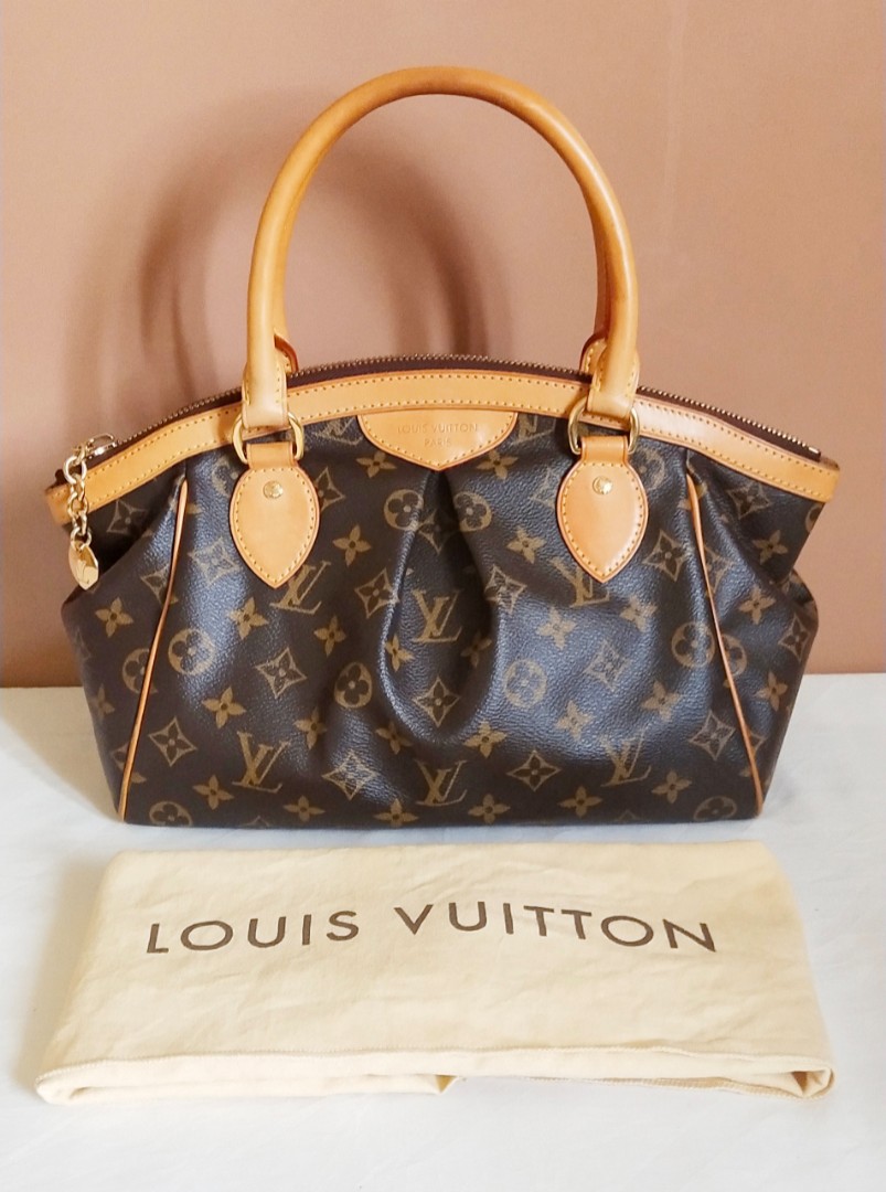 💯% Authentic and Original LV Tivoli pm size Rank A, Luxury, Bags & Wallets  on Carousell