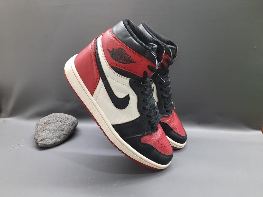 Sepatu Nike Air Jordan 1 Retro High OG Bred Toe 555088-610 Nike Authentic  Size 43