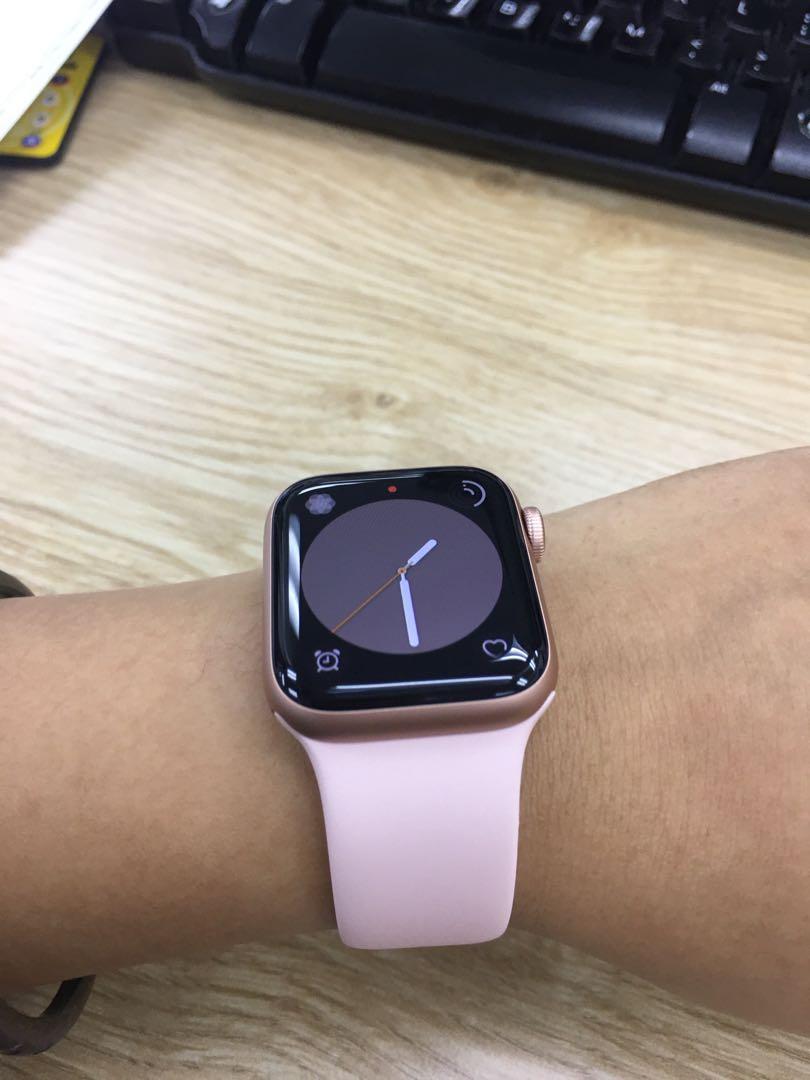 Space grey apple watch with pink band outlet