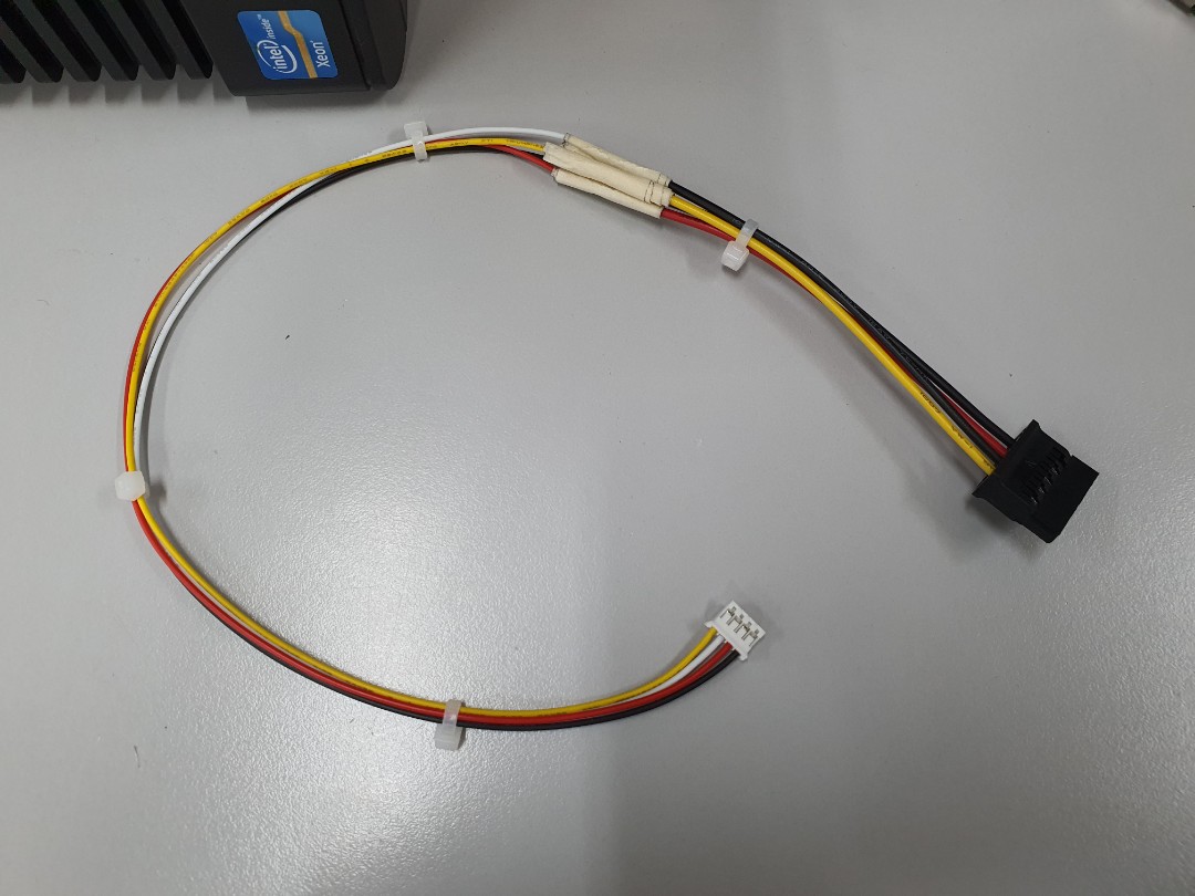 Asus SATA HDD Power Cable, Computers & Tech, Parts & Accessories ...