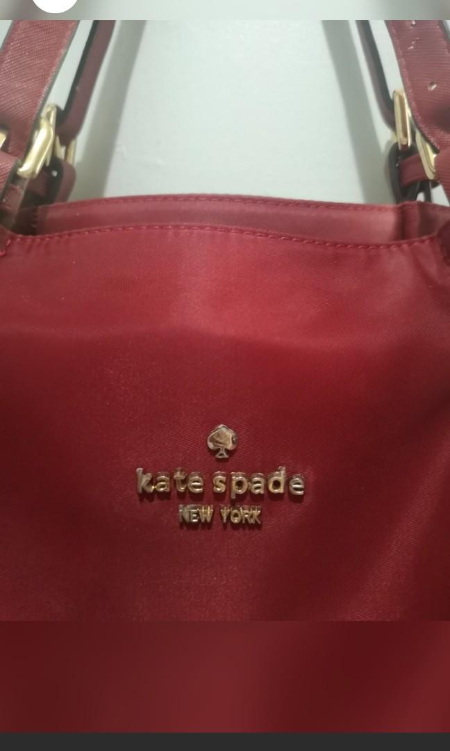 AUTH Kate Spade tote nylon bag (Category: Luxury Bags & Wallets) located in Bacoor. Submitted by lushlifeshoppe (Listing ID 1119612402, Image 3). Description: SUPER SALE 2 way Med with flaws on the strap (see last pic) body is still perfect so i suggest u just cover the strap with twilly ❤️.