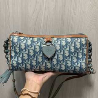 （分類：）位於 。 由 goobiee 提交（商品編號 1119539947，圖片 1）。簡介： 。