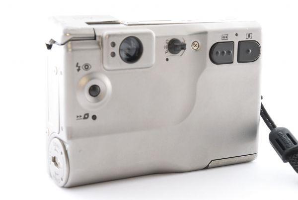 Vintage Canon Ixus Japan 35mm APS Compact Film Camera 24-48mm Zoom  Automatic Autofocus 