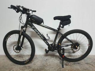 Cannondale trail 6 Mountain bike