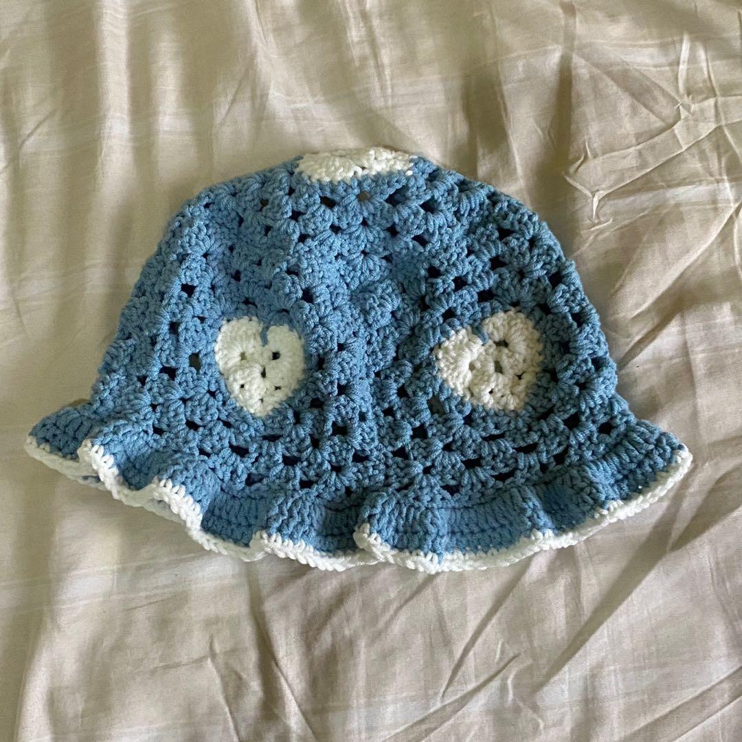 Crochet Heart Granny Square Bucket Hat 