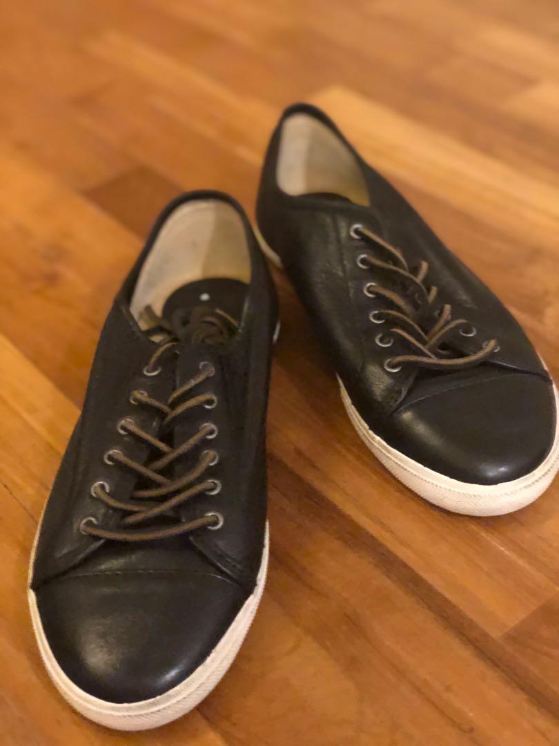 Frye Mindy low women s sneakers black US8.5 Women s Fashion
