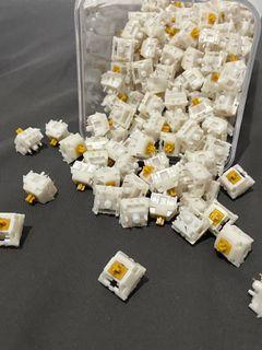 Gazzew Boba U4T Thocky  Mechanical Keyboard Switches