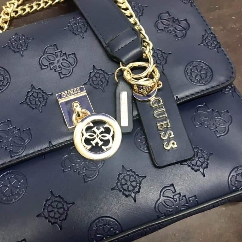 Guess Ninëtte Convertible Flap, Luxury, Bags & Wallets on Carousell