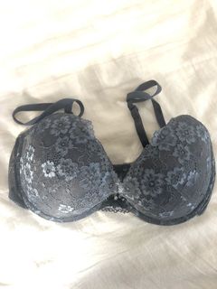 (Category: ) located in . Submitted by pink141 (Listing ID 1119451414, Image 1). Description: .